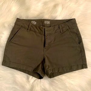 Army green khaki shorts